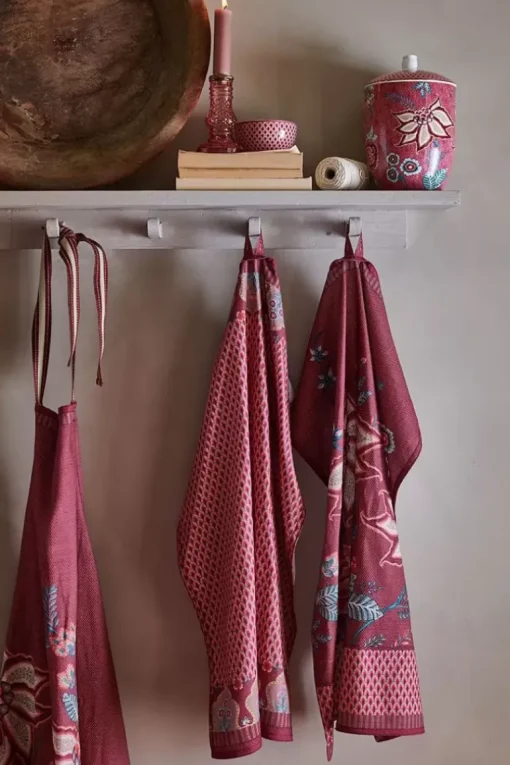 Flower Festival Tea Towel Red/Dark Pink