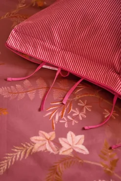 Kussensloop Isola Roze