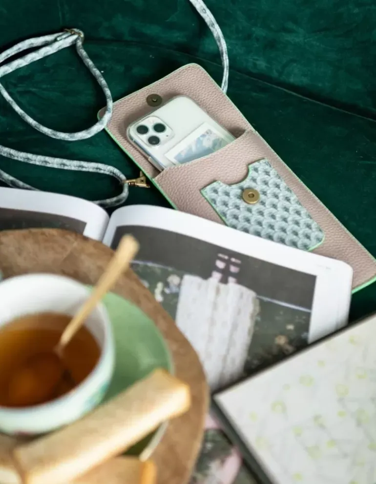 Telefoontas Kyoto Festival /Khaki