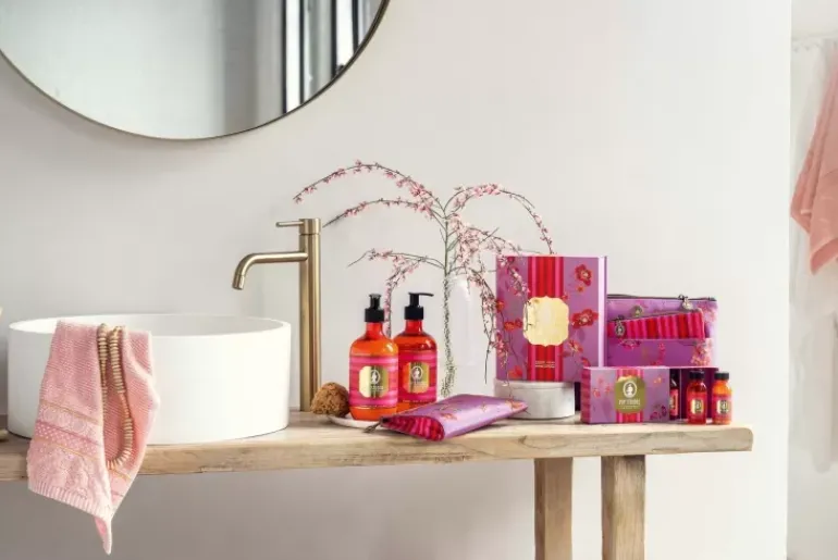 Toilettas Rits Kawai Flower Fuchsia