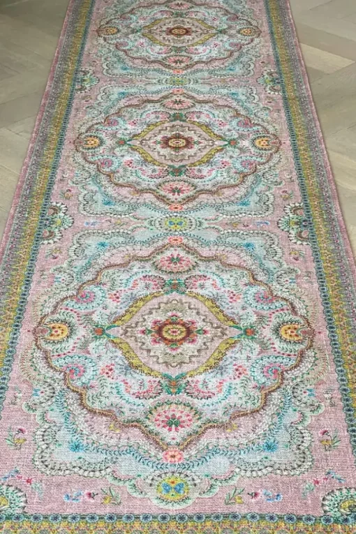 Vloerkleed Loper Majorelle By Pip Pastel Roze